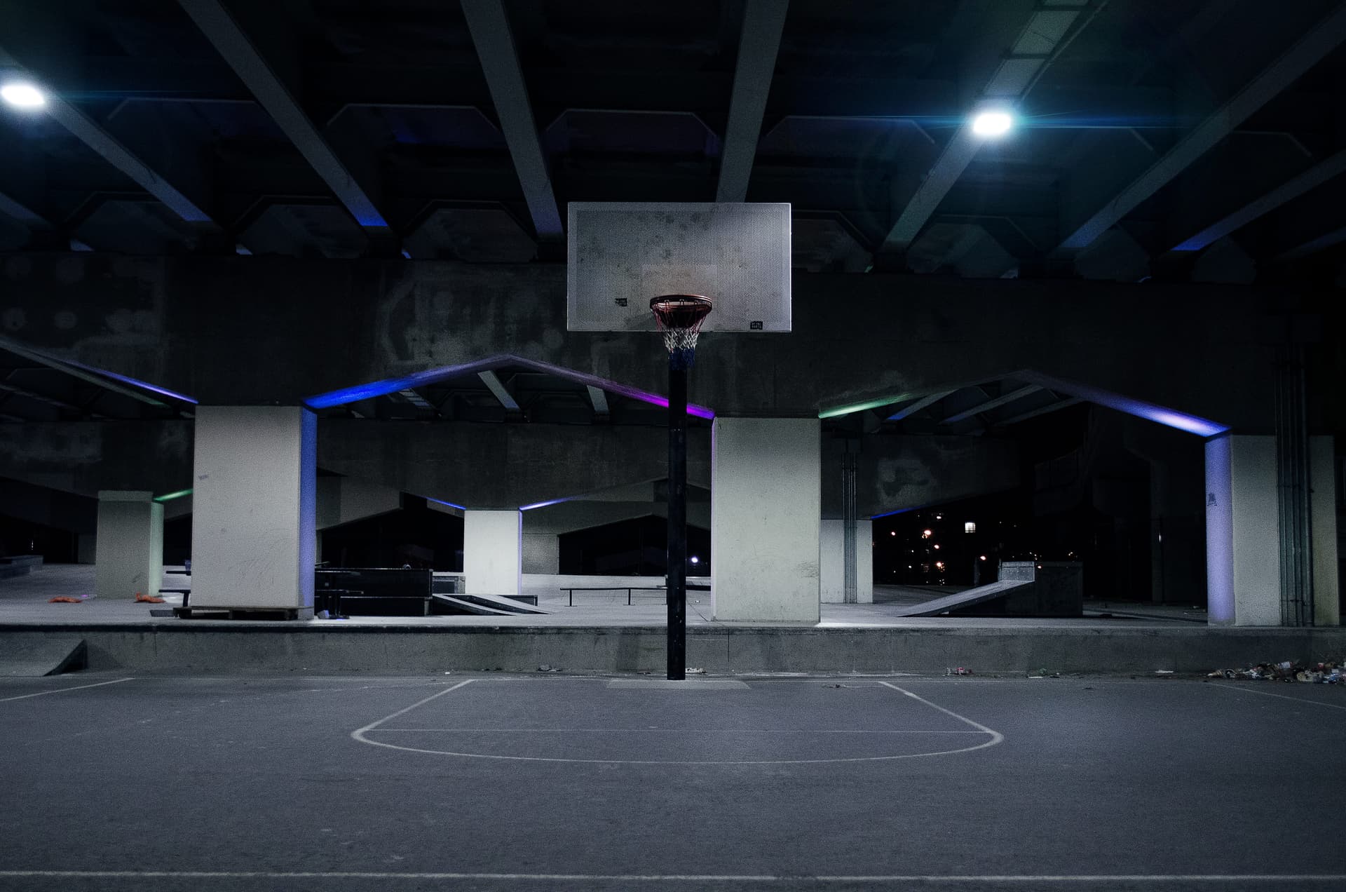 COACHING UNDER FIBA STANDARD